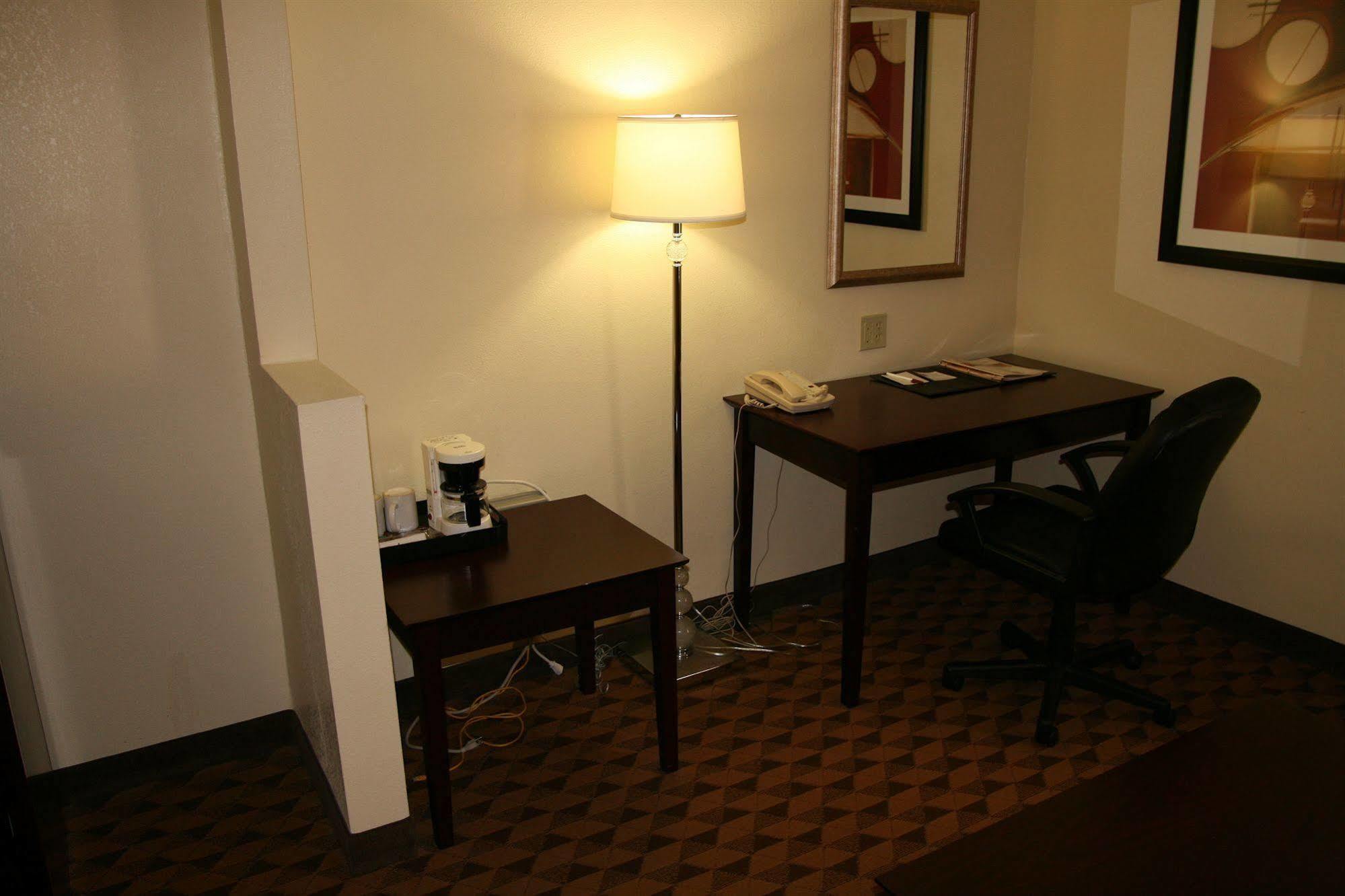 Red Roof Inn & Suites Cincinnati North-מייסון מראה חיצוני תמונה
